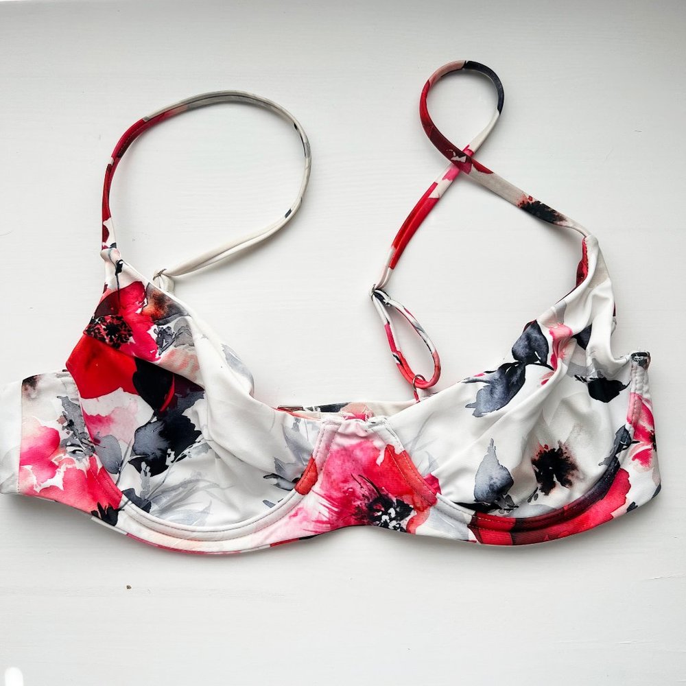 Vaya Island White with Pink Poppies Top Size M